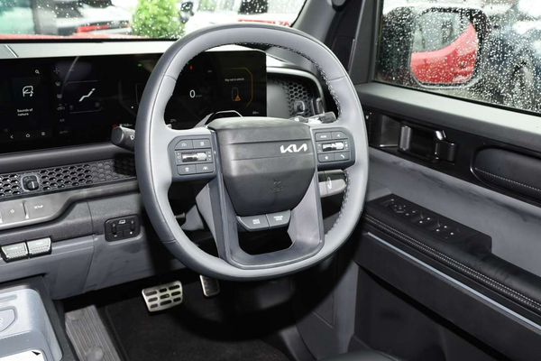 2025 Kia Tasman X-Line TK 4X4 thumb-15