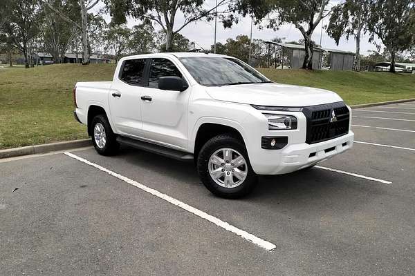 2026 Mitsubishi Triton GLX+ MV 4X4