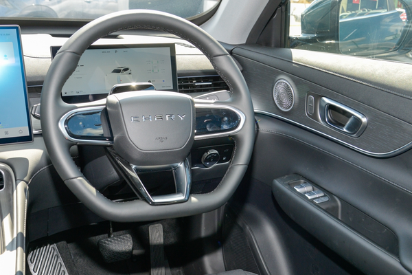 2026 Chery Tiggo 8 Super Hybrid Ultimate T31 thumb-17
