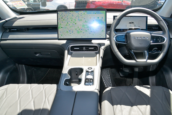 2026 Chery Tiggo 8 Super Hybrid Urban T31 thumb-16