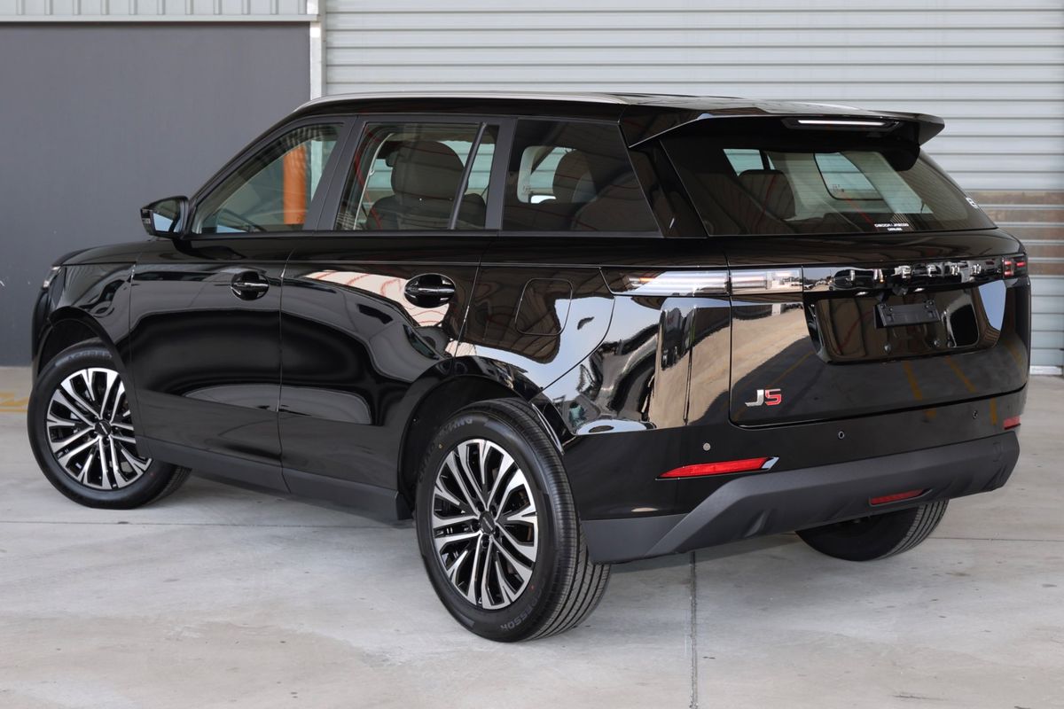 2026 OMODA JAECOO J5 Track