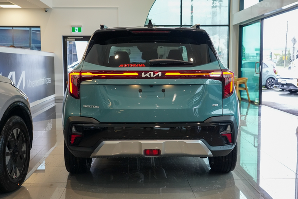 2025 Kia Seltos GT-Line SP2 PE thumb-5