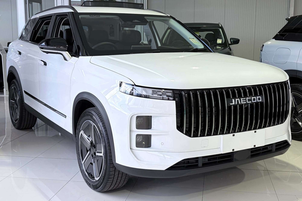 2026 OMODA JAECOO J7 SHS-P Summit