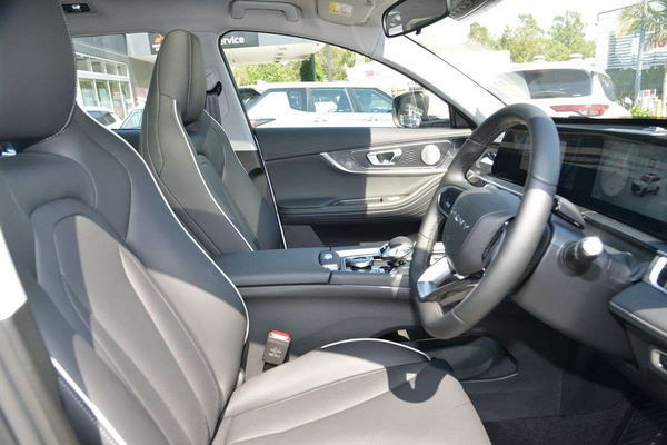 2026 Chery Tiggo 7 Ultimate T32 thumb-9