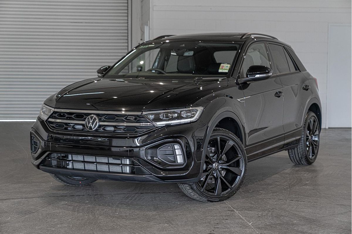 2026 Volkswagen T-Roc 140TSI R-Line D11