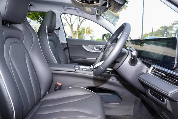 2026 Chery Tiggo 7 Super Hybrid Ultimate T32 thumb-9