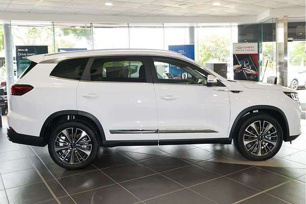 2025 Chery Tiggo 8 Pro Max Ultimate AWD thumb-4