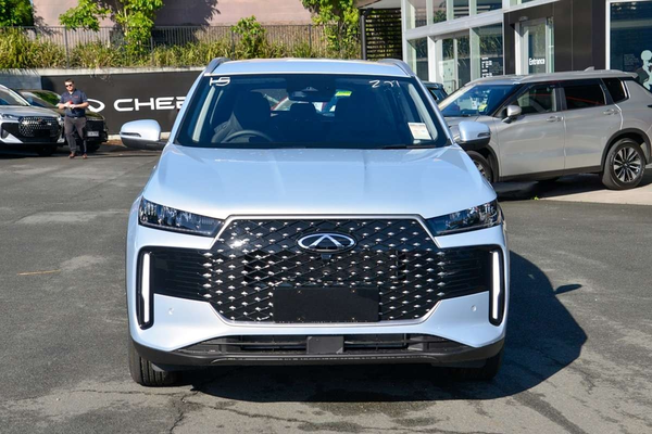 2026 Chery Tiggo 4 Urban thumb-2