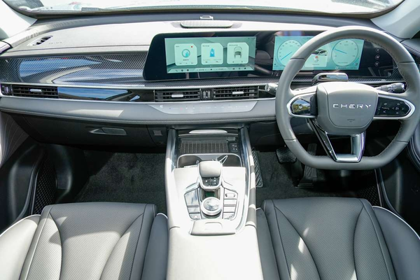 2026 Chery Tiggo 7 Super Hybrid Urban T32 thumb-6