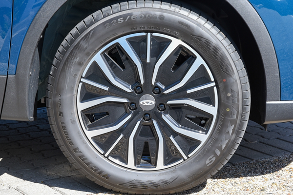 2026 Chery Tiggo 7 Super Hybrid Ultimate T32 thumb-3