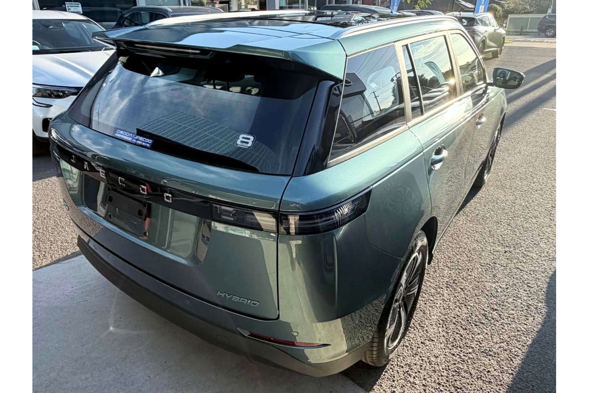 2026 OMODA JAECOO J5 Hybrid Summit