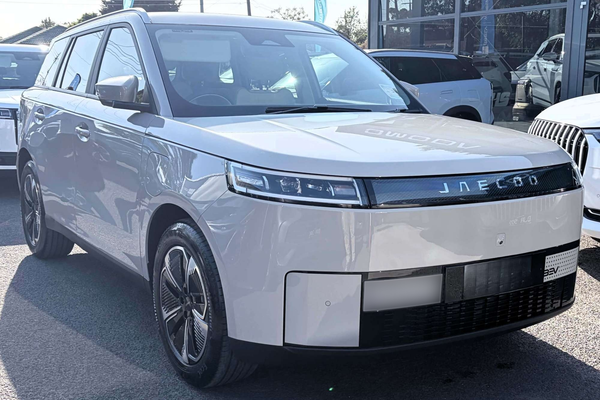 2026 OMODA JAECOO J5 EV Summit