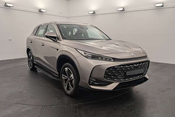 2025 MG HS Super Hybrid Excite AS33P
