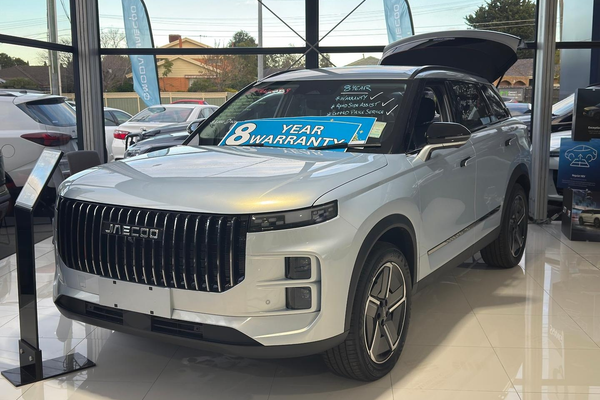 2026 OMODA JAECOO J7 SHS-P Summit