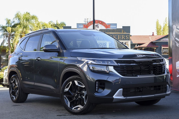 2025 Kia Seltos GT-Line SP2 PE thumb-0