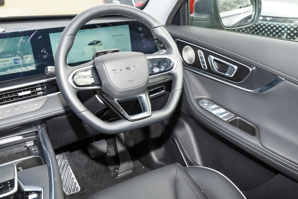 2026 Chery Tiggo 7 Super Hybrid Ultimate T32 thumb-17