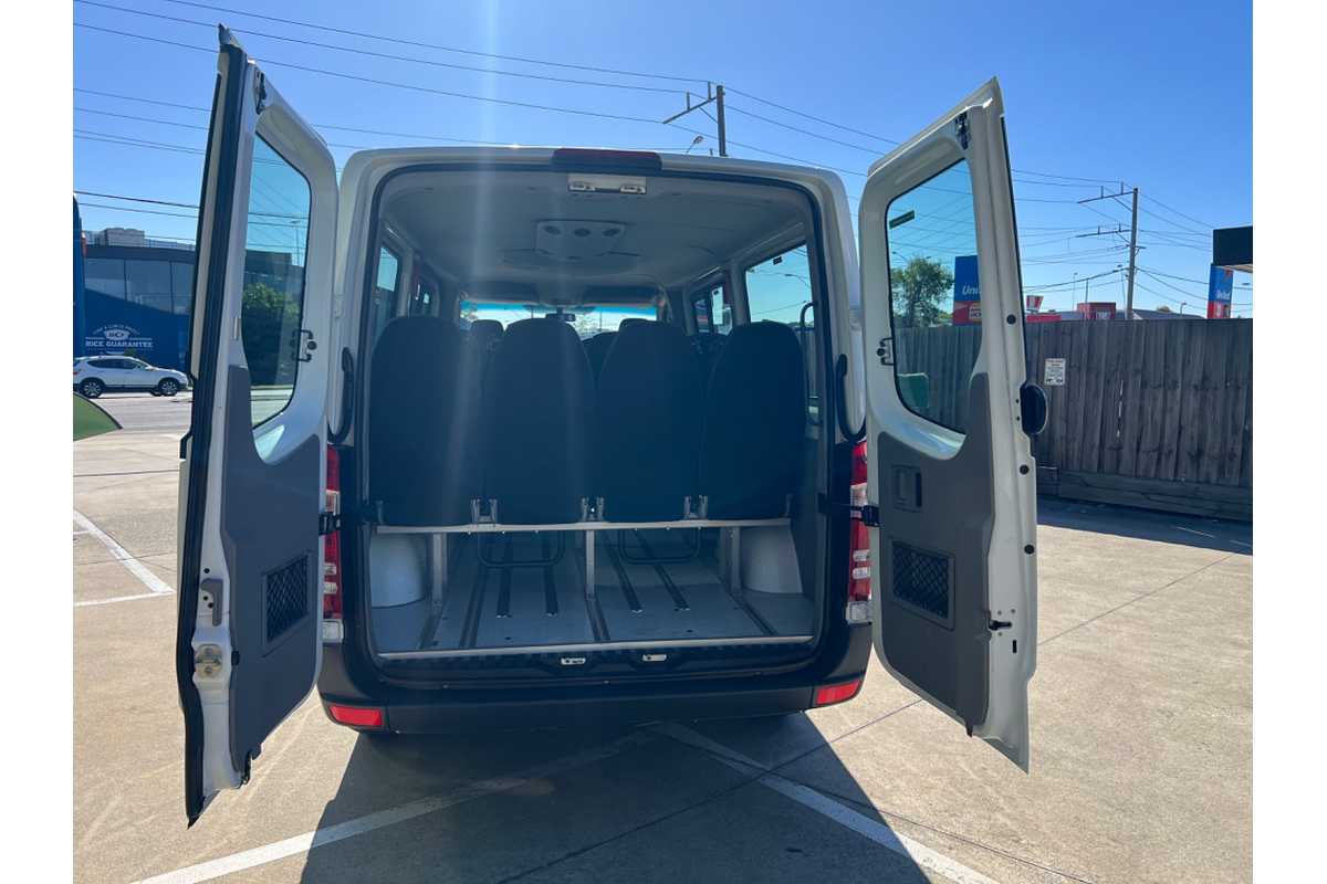 2009 Mercedes-Benz Sprinter Transfer NCV3 Low Roof image 13