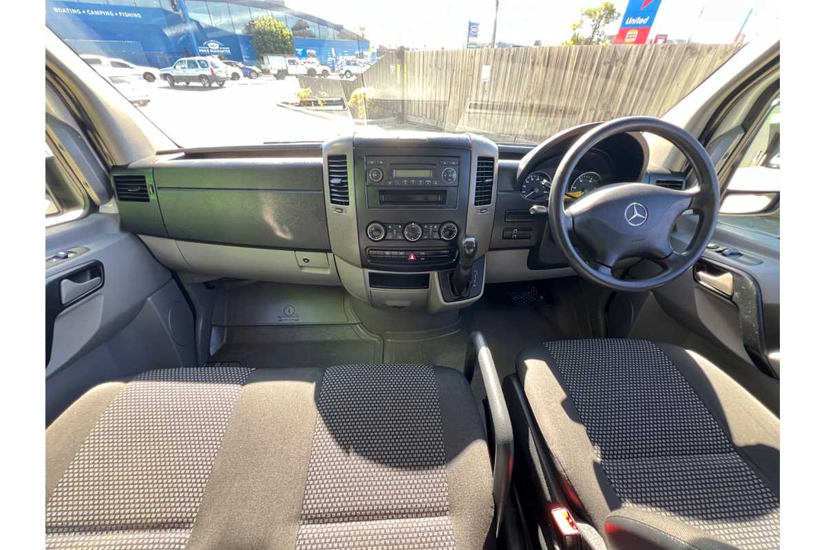 2009 Mercedes-Benz Sprinter Transfer NCV3 Low Roof image 18
