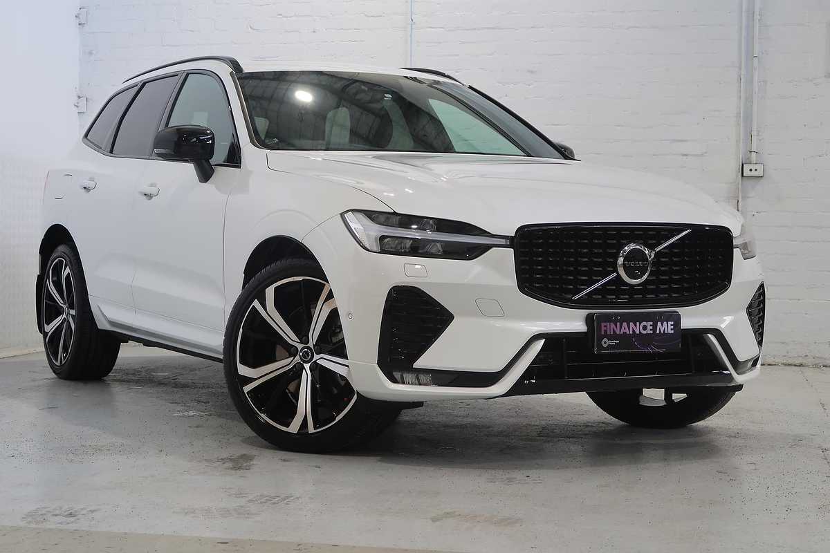 2021 Volvo XC60 B6 R-Design