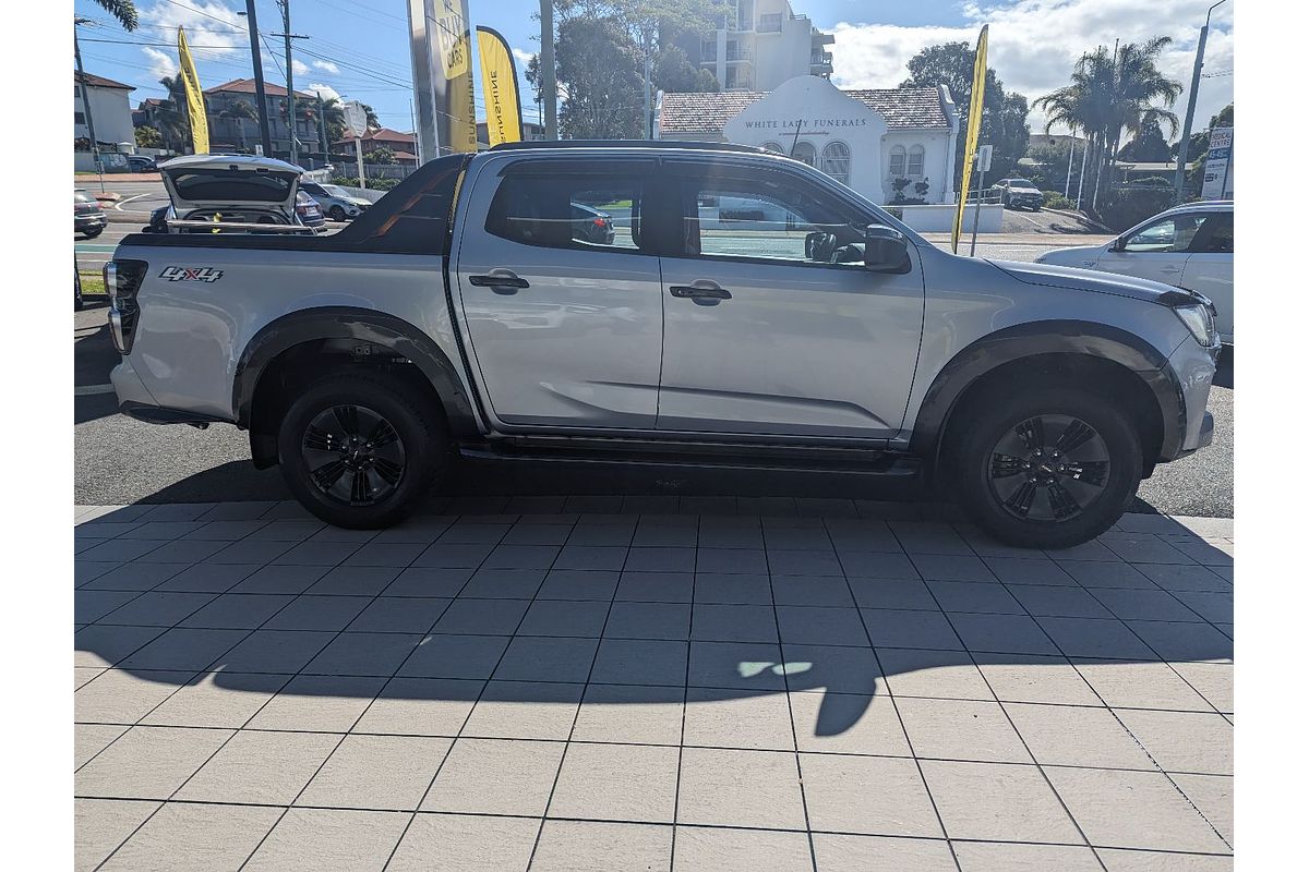 2022 Isuzu D-MAX X-TERRAIN 4X4