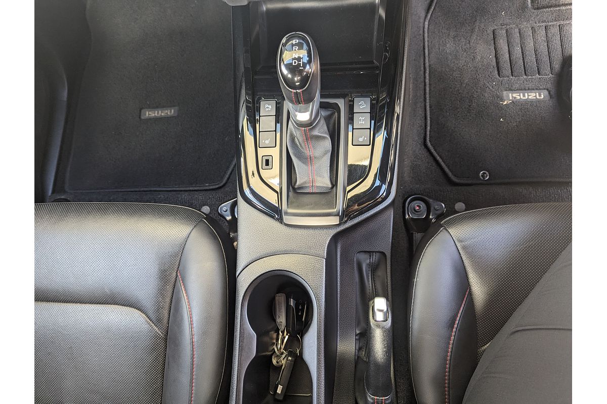 2022 Isuzu D-MAX X-TERRAIN 4X4