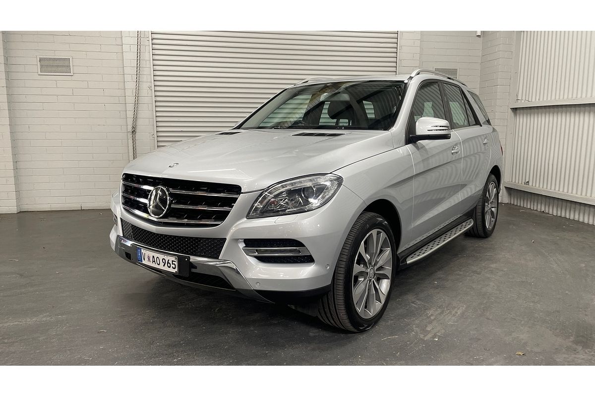 2013 Mercedes-Benz M-Class ML350 BlueTEC W166