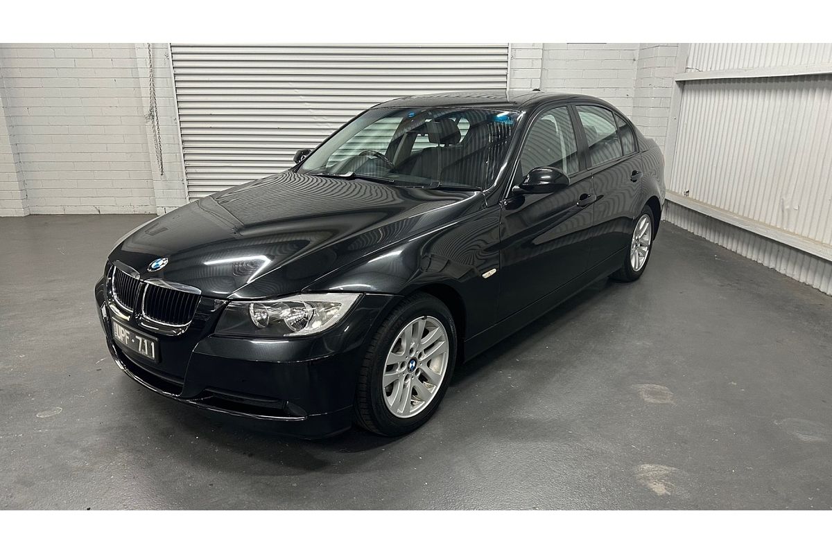 2007 BMW 3 Series 320i E90