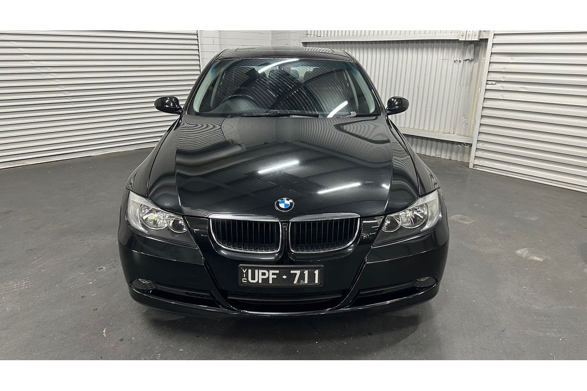 2007 BMW 3 Series 320i E90