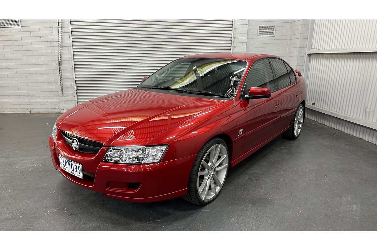 2004 Holden Commodore Acclaim VZ