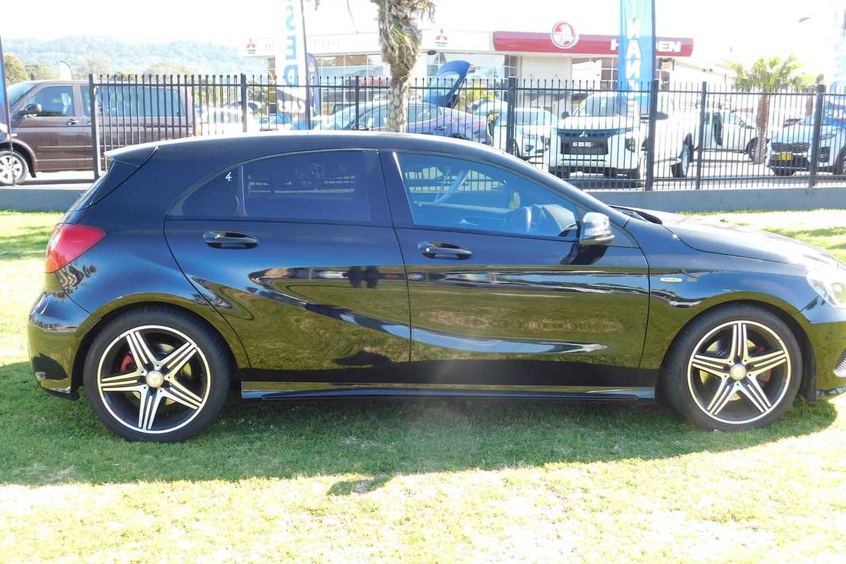 2014 Mercedes-Benz A-Class A250 Sport W176