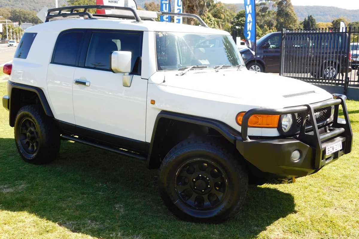 2011 Toyota FJ Cruiser GSJ15R