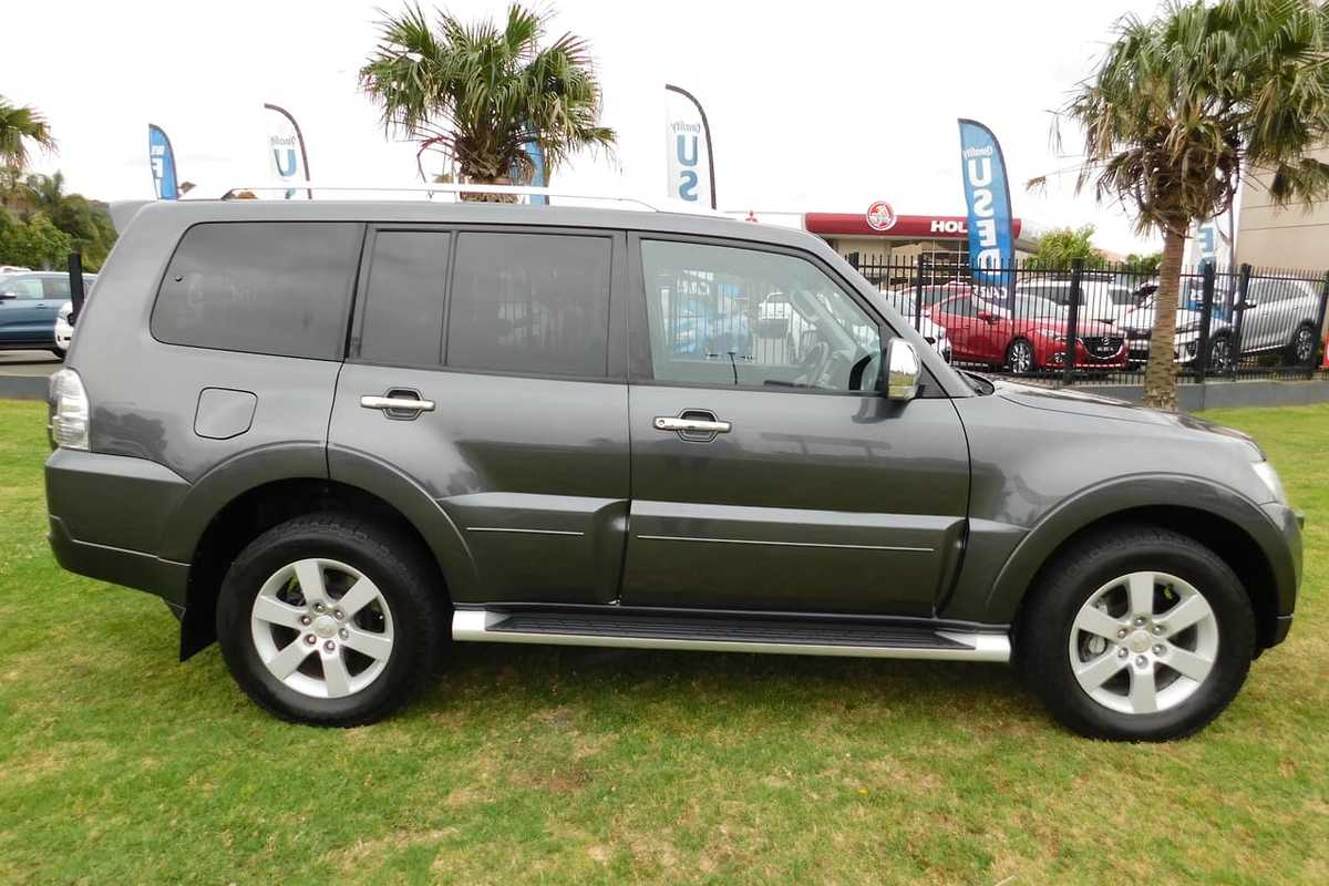 2010 Mitsubishi Pajero RX NT