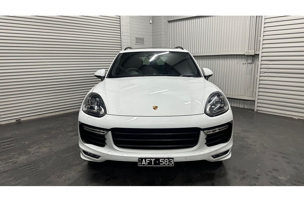 2015 Porsche Cayenne GTS 92A