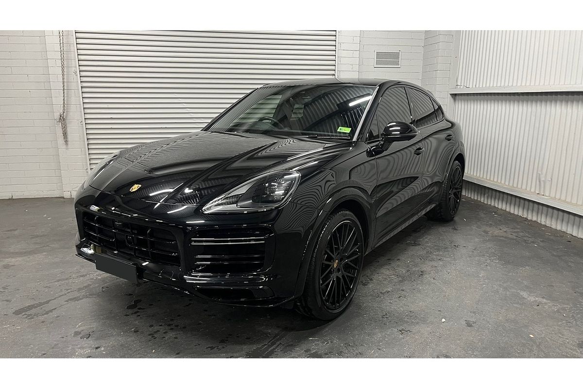 2023 Porsche Cayenne Turbo 9YA