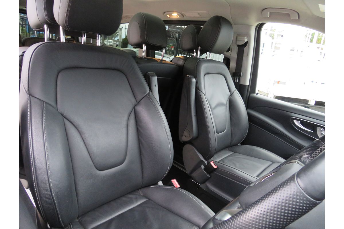2022 Mercedes-Benz V-Class V250 d 447 MWB image 21