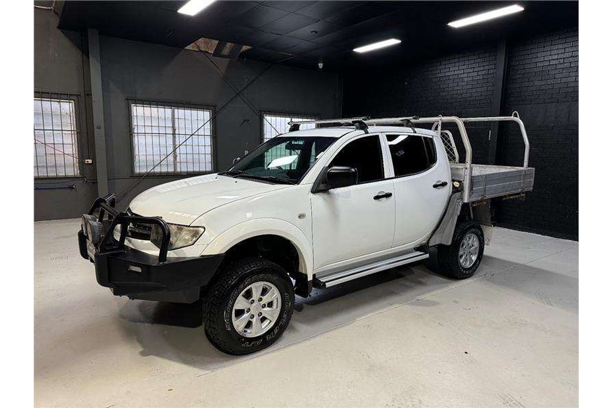 2014 Mitsubishi Triton GLX MN 4X4