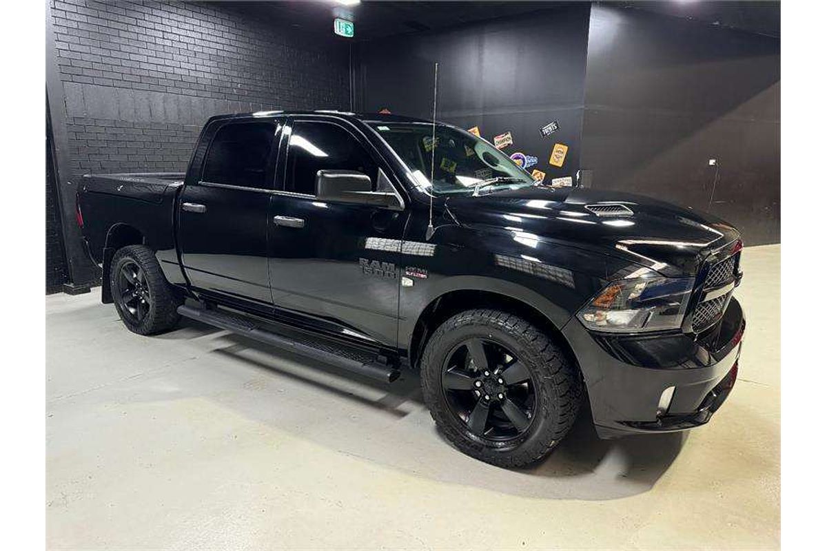 2022 RAM 1500 Express RamBox DS 4X4 SWB