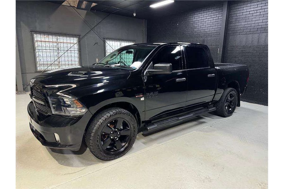 2022 RAM 1500 Express RamBox DS 4X4 SWB