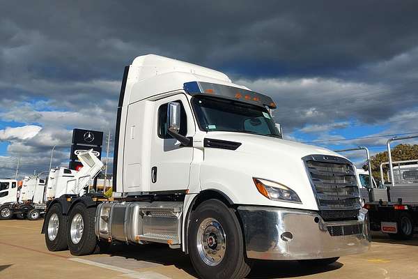 2024 Freightliner Cascadia 126 36XT