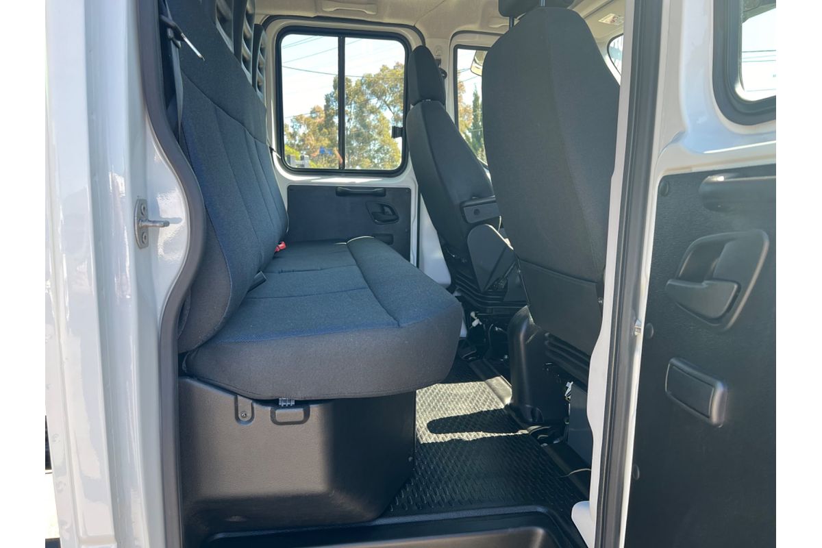 2020 IVECO Daily 70S18H image 13