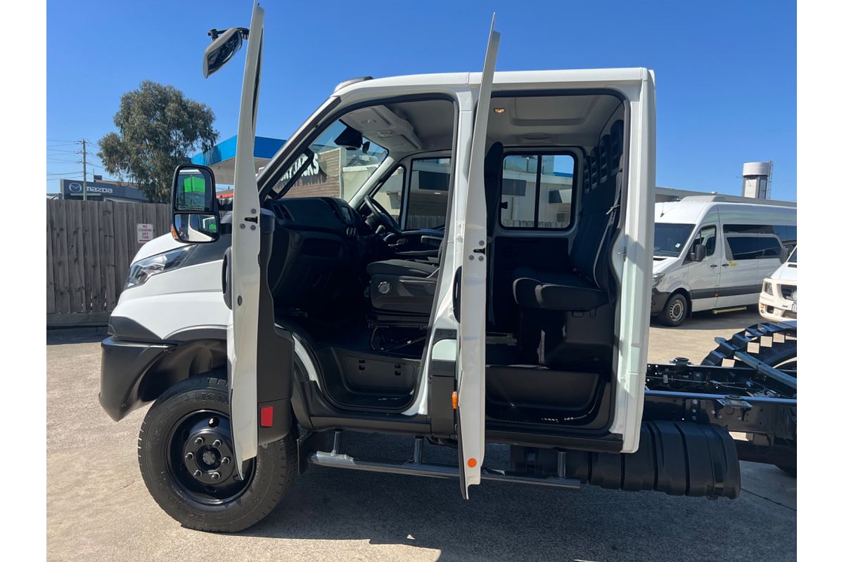 2020 IVECO Daily 70S18H image 16