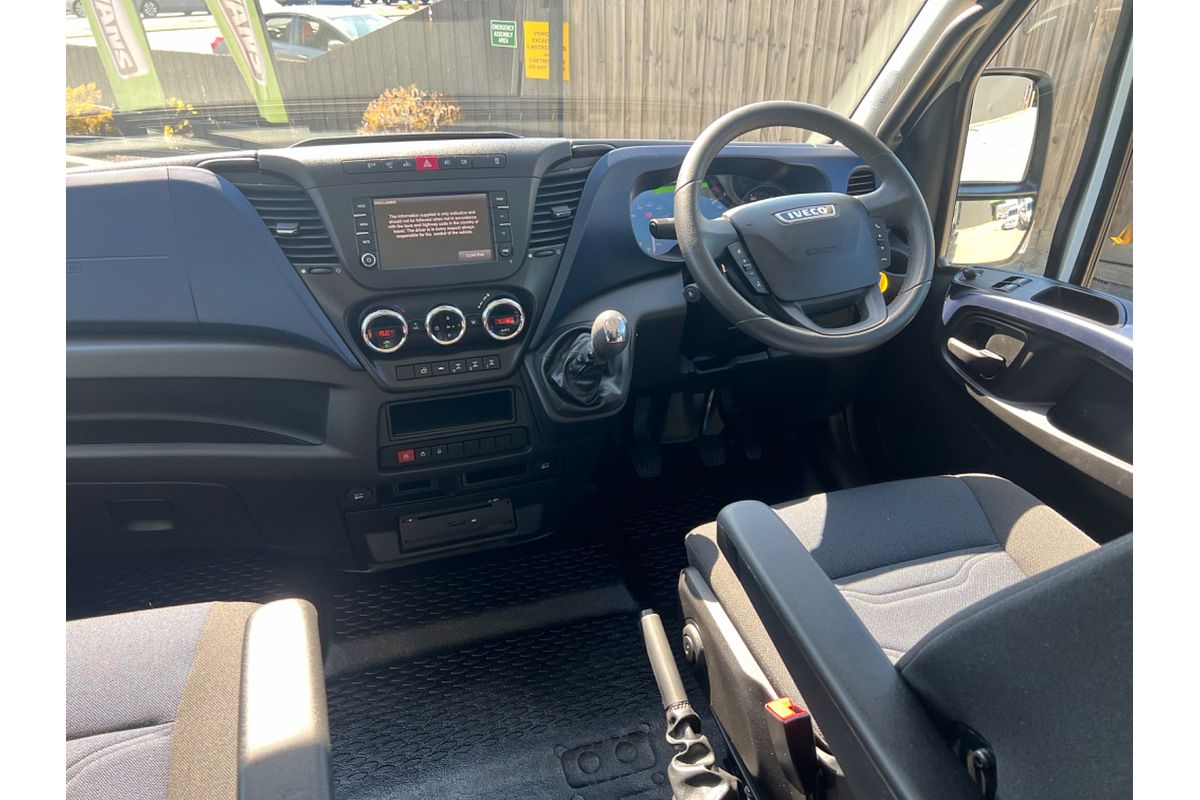 2020 IVECO Daily 70S18H image 24