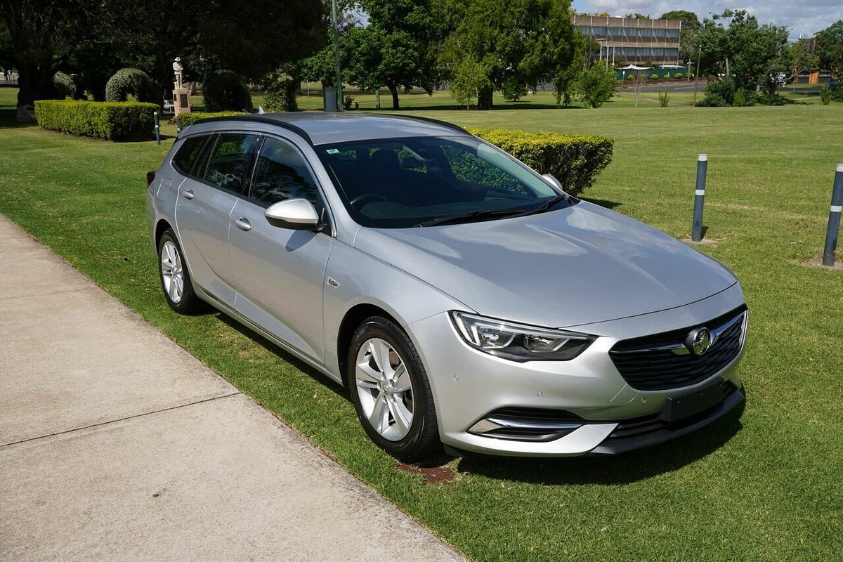 2019 Holden Commodore LT ZB
