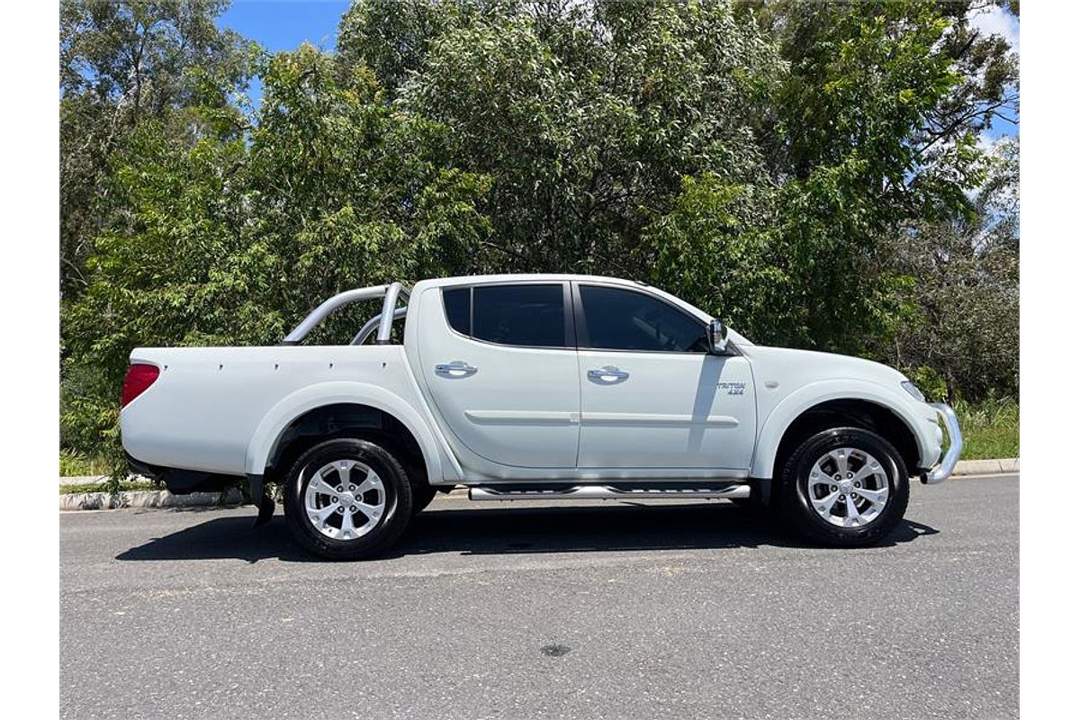 2010 Mitsubishi Triton GLX-R MN 4X4