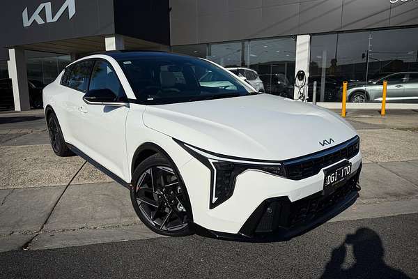 2025 Kia K4 GT-Line CL4m