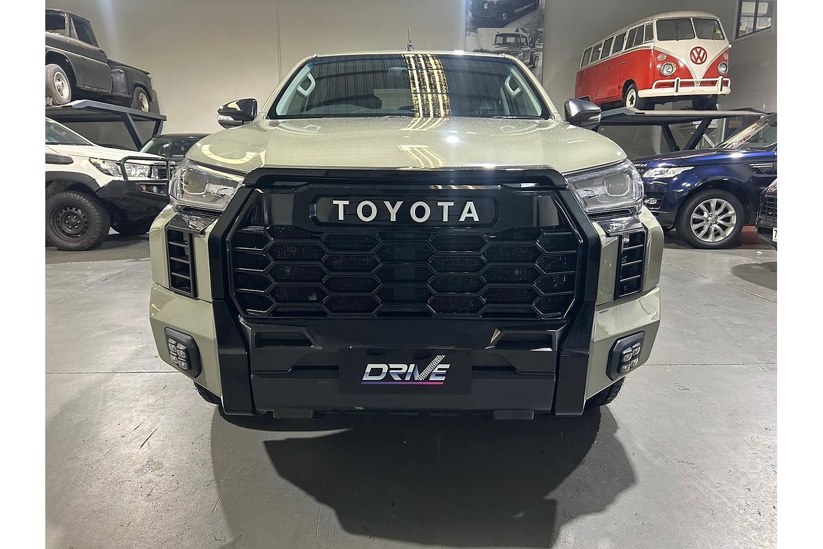 2018 Toyota Hilux SR GUN126R 4X4