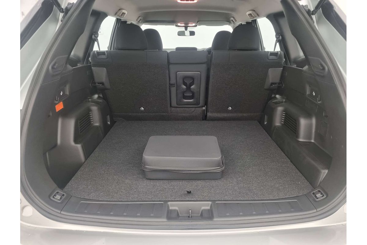 2025 Mitsubishi Outlander PHEV ES ZM