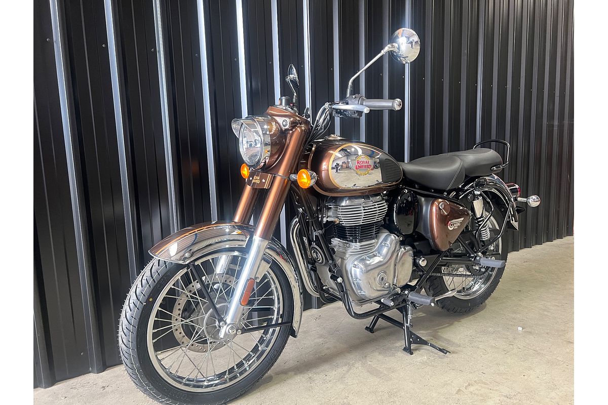 2025 Royal Enfield CLASSIC 350