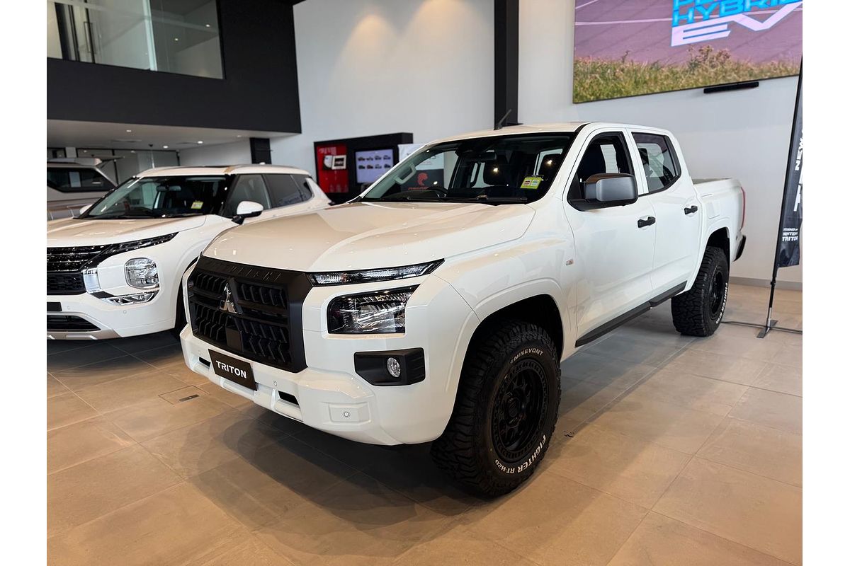 2026 Mitsubishi Triton GLX MV 4X4