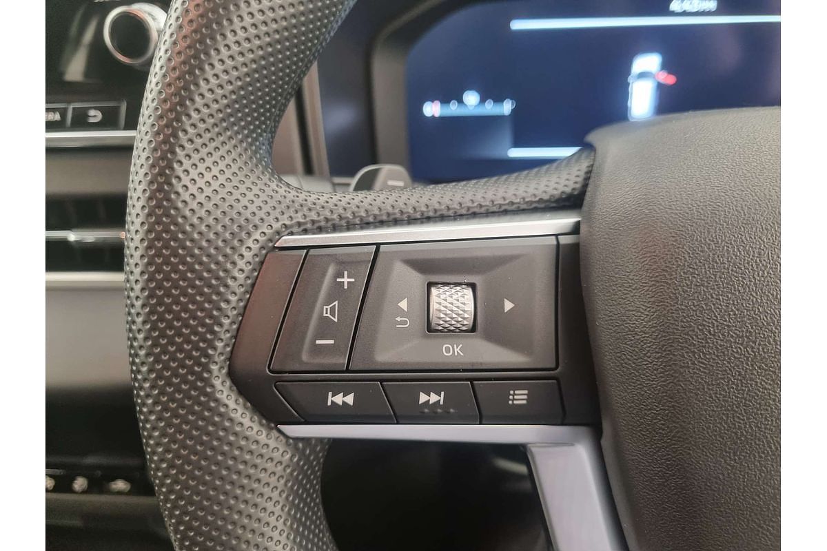 2025 Mitsubishi Outlander PHEV ES ZM